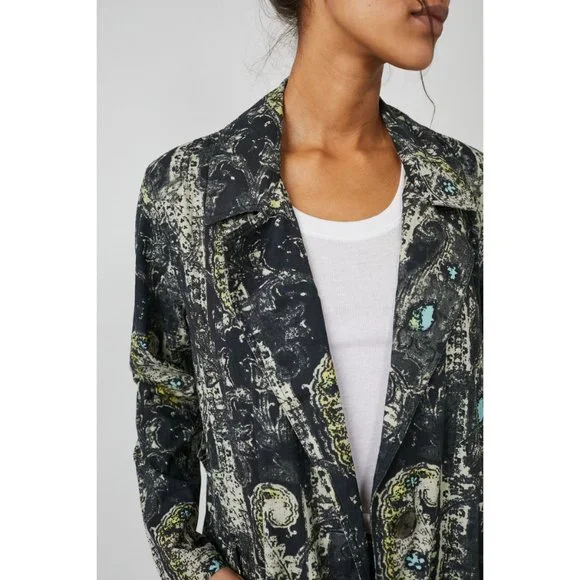 🎉LAST CHANCE🎉 FREE PEOPLE Rae Printed Duster / Washed Black Combo - Picture 2 of 6